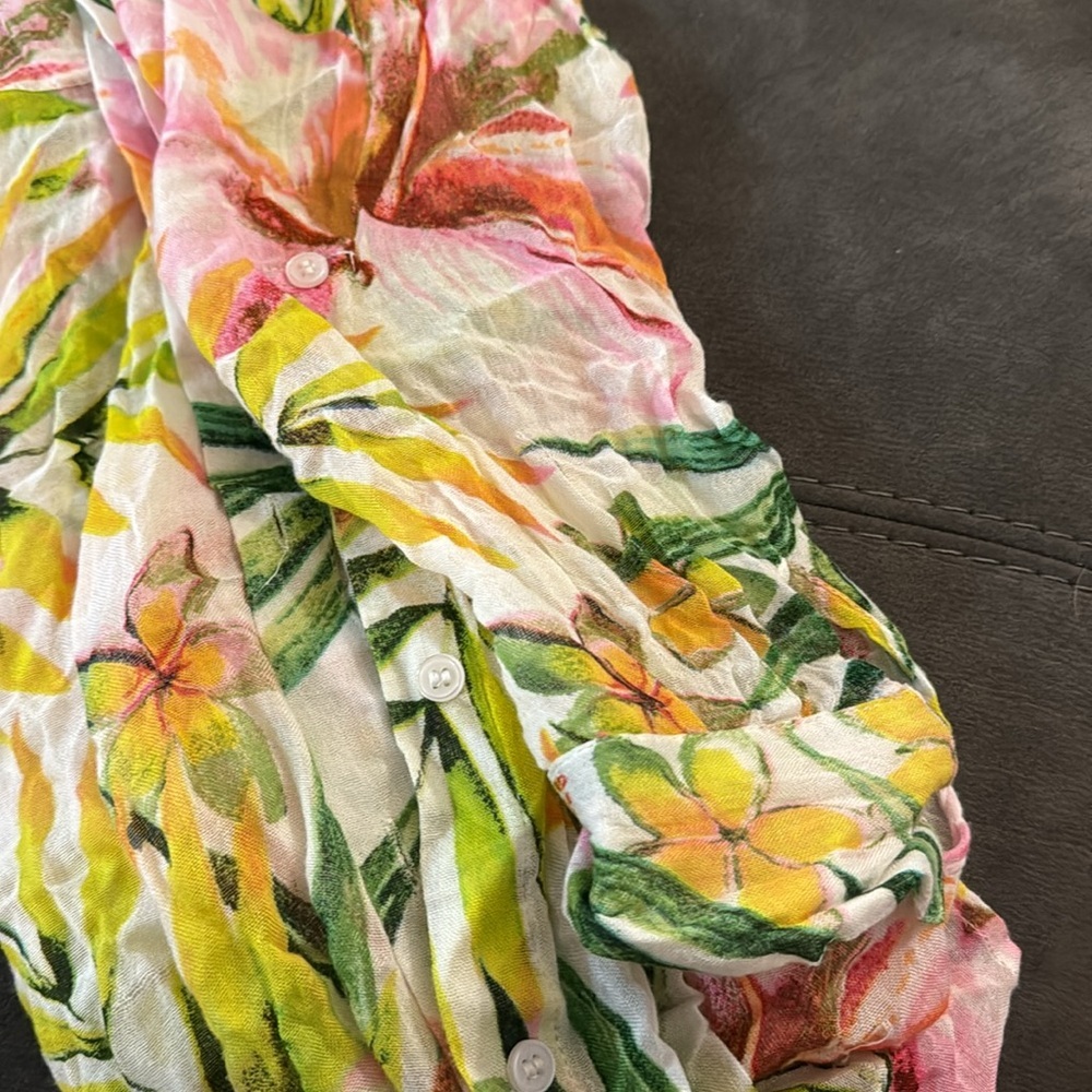 Charlie Paige Floral Bright Swim Button Up Blouse/Cover Up Size Medium - Picture 4 of 4